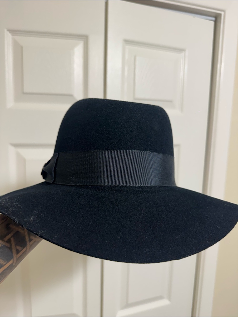 Goorin Bros Black Wide-Brim Felt Fedora with Grosgrain Band